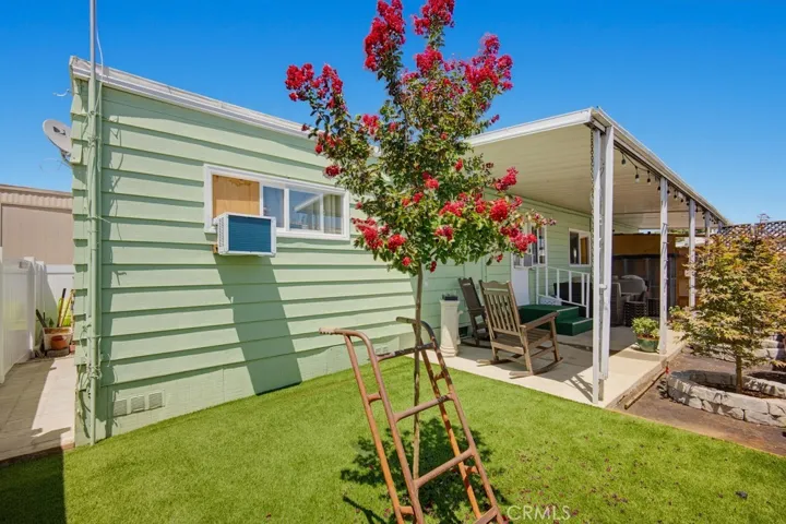 34480 County Line Road 52, Yucaipa, California 92399
