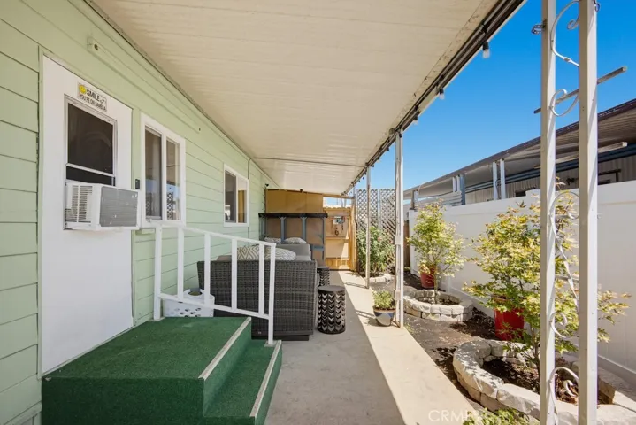 34480 County Line Road 52, Yucaipa, California 92399
