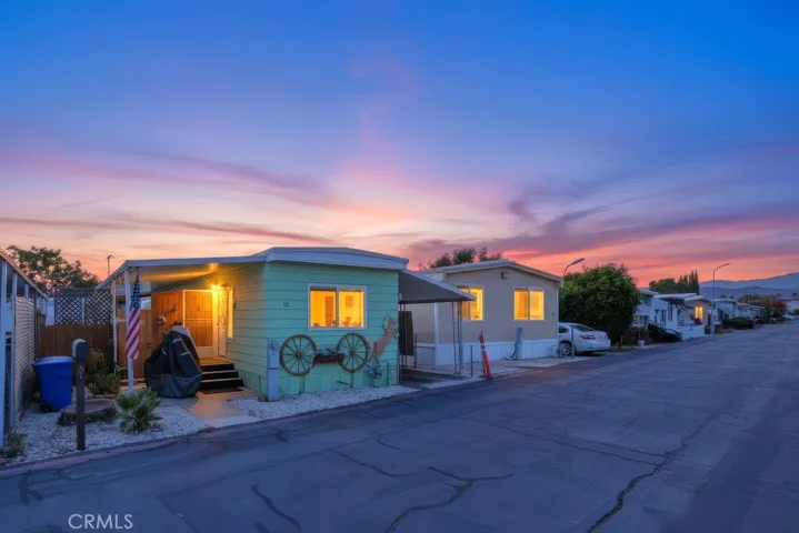 34480 County Line Road 52, Yucaipa, California 92399