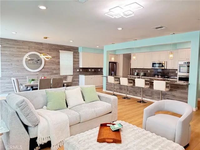 11872 Confluence, Jurupa Valley, California 91752