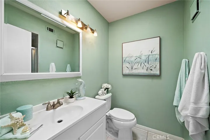 Main Suite bathroom