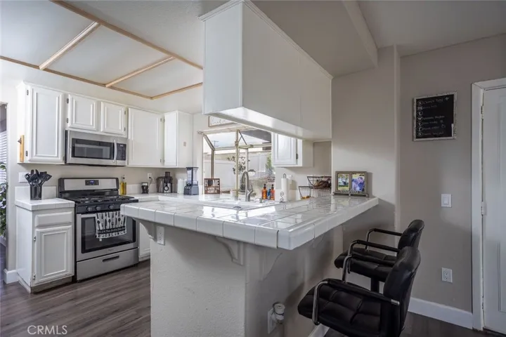 12142 Nugget, Victorville, California 92392