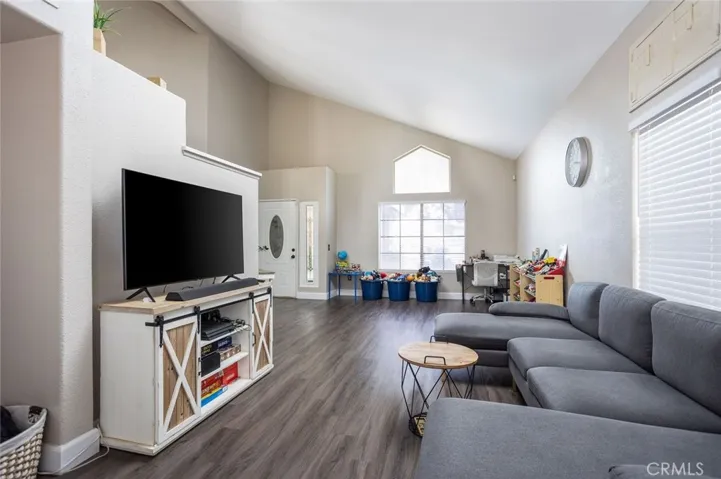 12142 Nugget, Victorville, California 92392