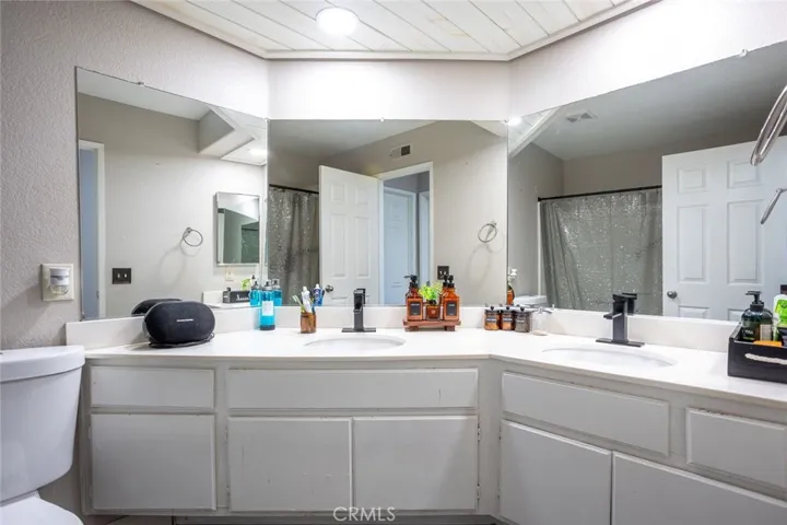 12142 Nugget, Victorville, California 92392