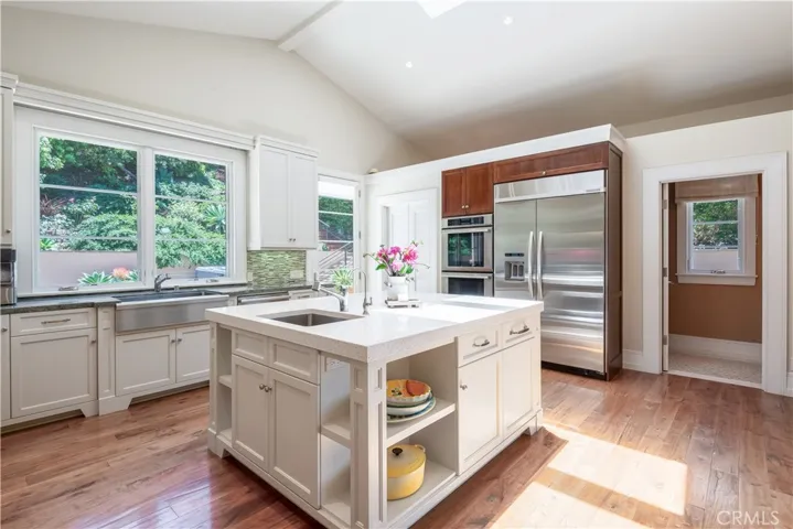 2704 Via Elevado, Palos Verdes Estates, California 90274
