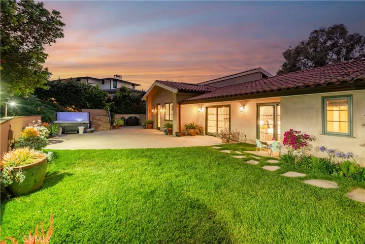 2704 Via Elevado, Palos Verdes Estates, California 90274