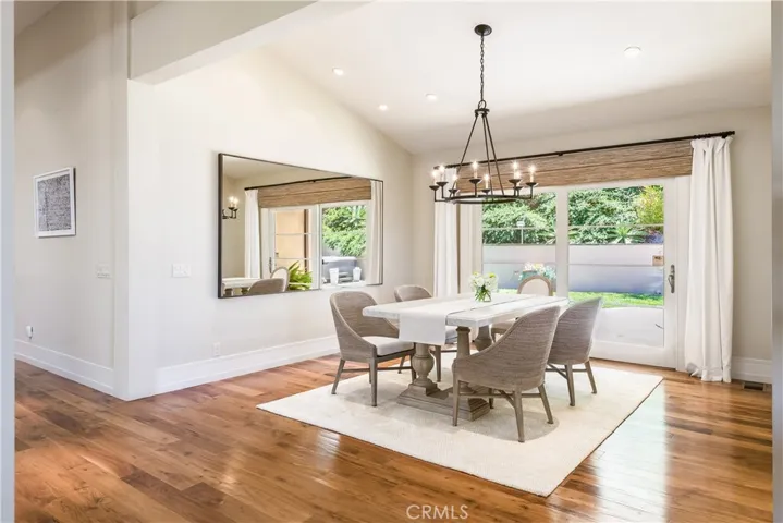 2704 Via Elevado, Palos Verdes Estates, California 90274