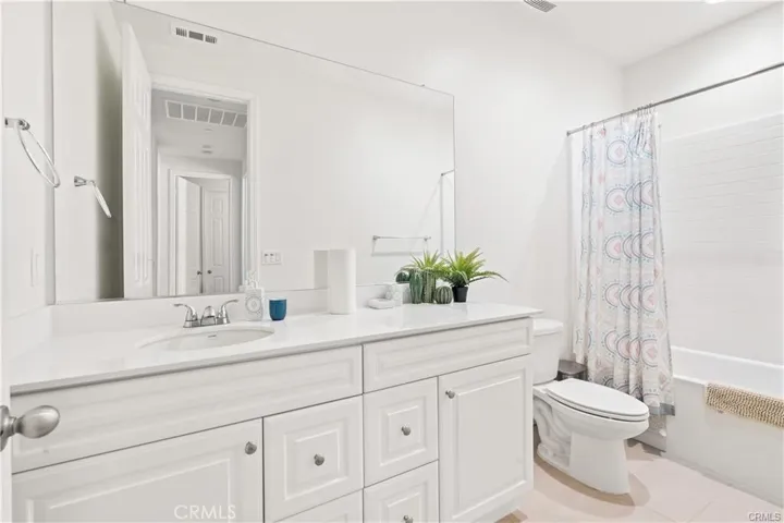 1453 Dittany Court, Calimesa, California 92320
