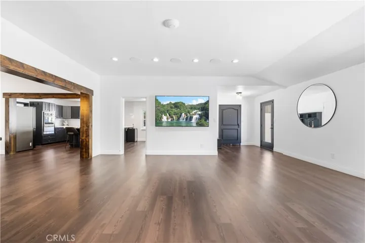 9916 Rathburn, Los Angeles, California 91325