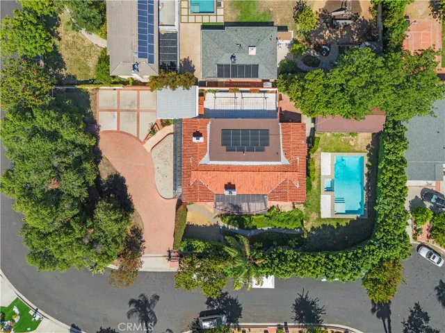 9916 Rathburn, Los Angeles, California 91325