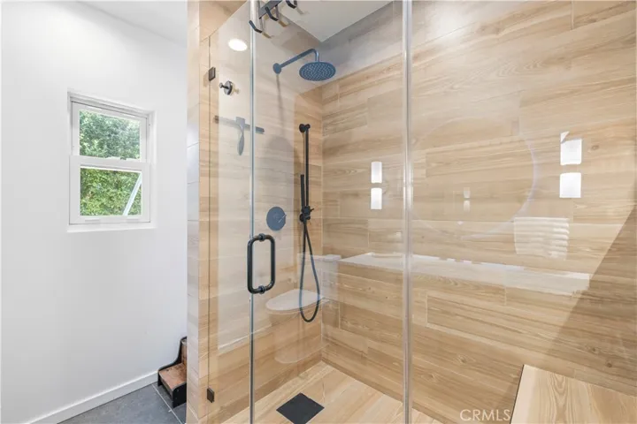 9916 Rathburn, Los Angeles, California 91325