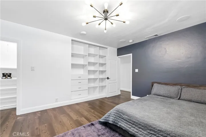 9916 Rathburn, Los Angeles, California 91325