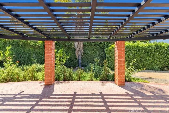 9916 Rathburn, Los Angeles, California 91325