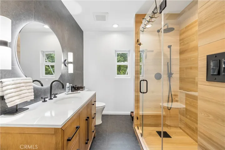 9916 Rathburn, Los Angeles, California 91325
