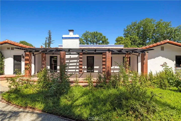 9916 Rathburn, Los Angeles, California 91325