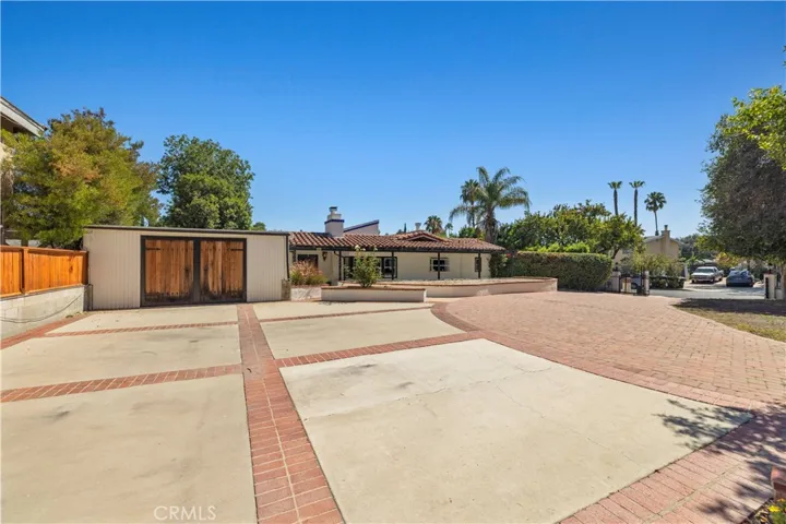 9916 Rathburn, Los Angeles, California 91325