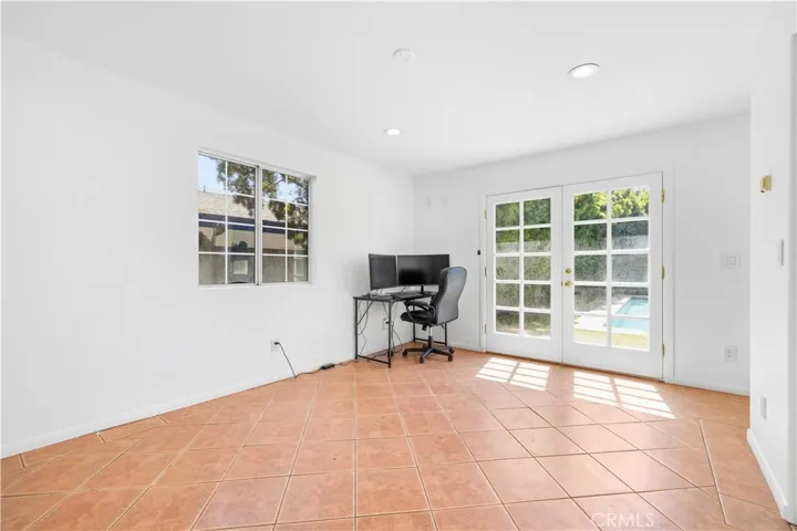 9916 Rathburn, Los Angeles, California 91325