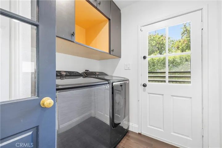 9916 Rathburn, Los Angeles, California 91325