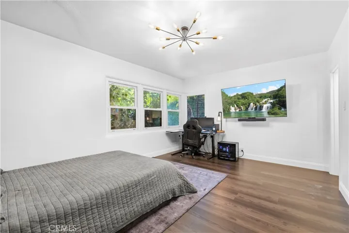 9916 Rathburn, Los Angeles, California 91325
