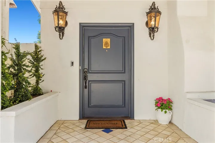9916 Rathburn, Los Angeles, California 91325