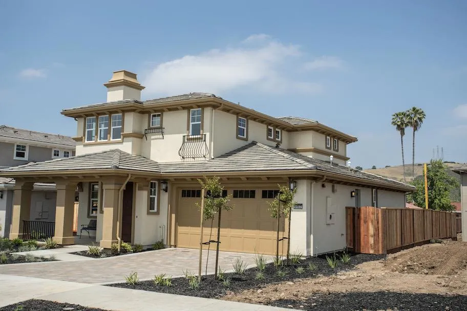 6462 Almaden Rd