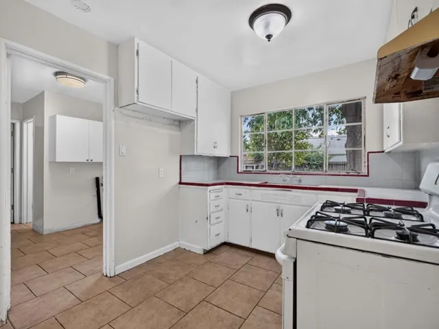 1436 Saratoga Avenue, San Jose, California 95129