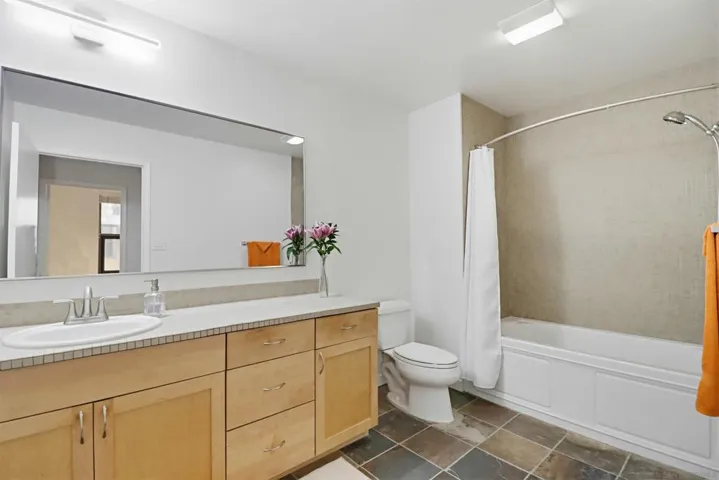 1150 J Street 210, San Diego, California 92101