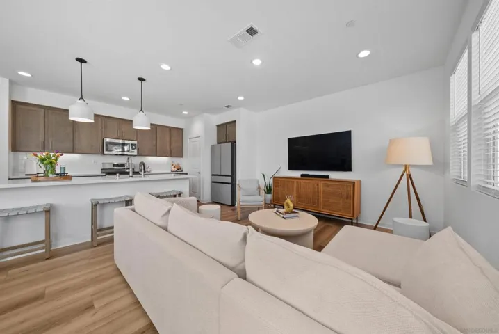 39392 Corvina Ln, Temecula, California 92591