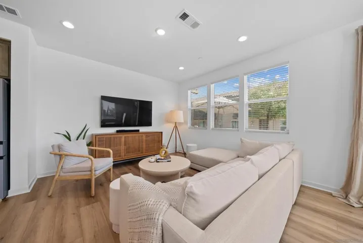 39392 Corvina Ln, Temecula, California 92591