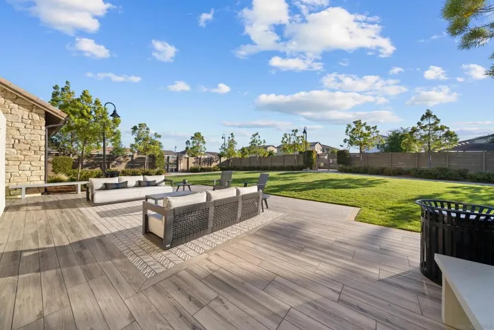 39392 Corvina Ln, Temecula, California 92591