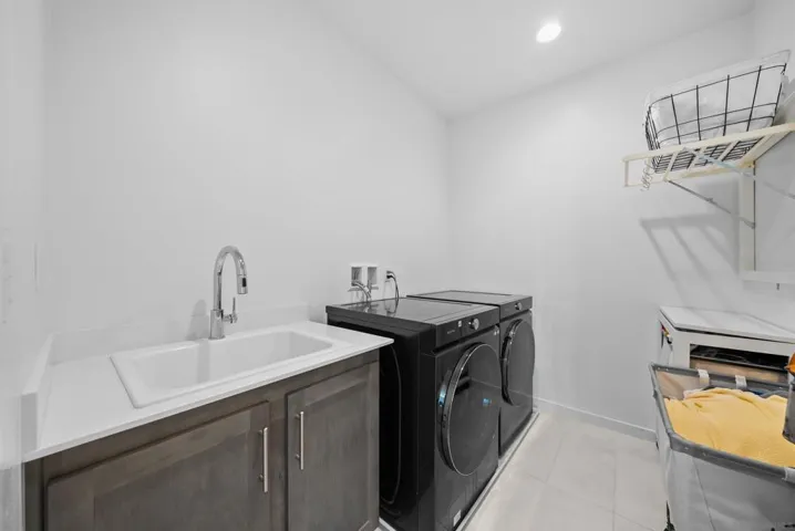 39392 Corvina Ln, Temecula, California 92591