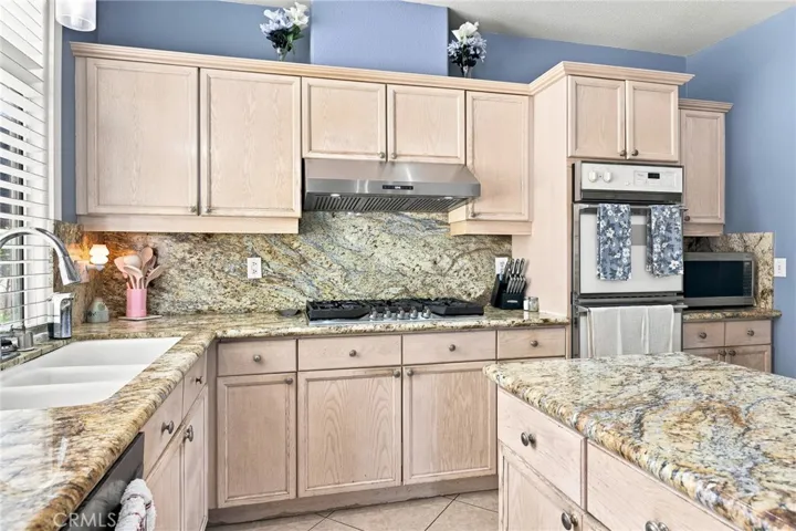 Kitchen Entry
