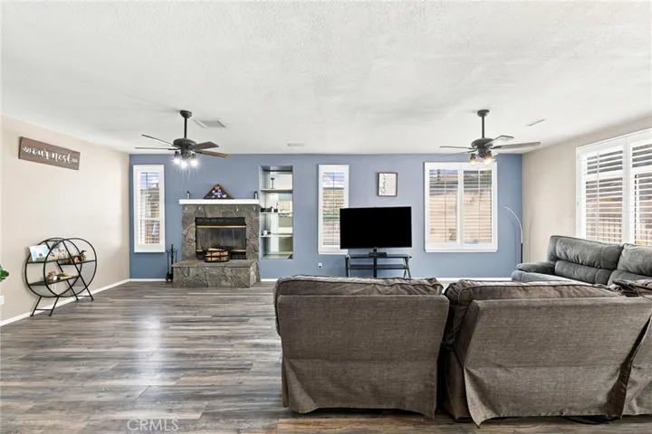 Family Room w/ Fireplace