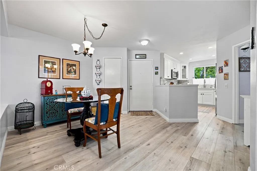 25697 Pine Creek, Wilmington, California 90744 — photo 5