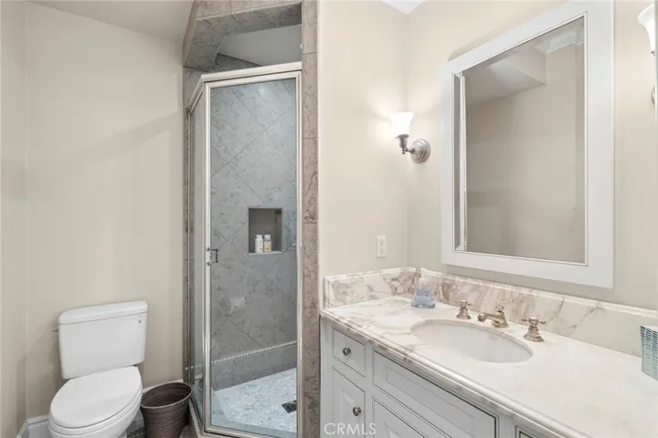 1550 E Oceanfront, Newport Beach, California 92661