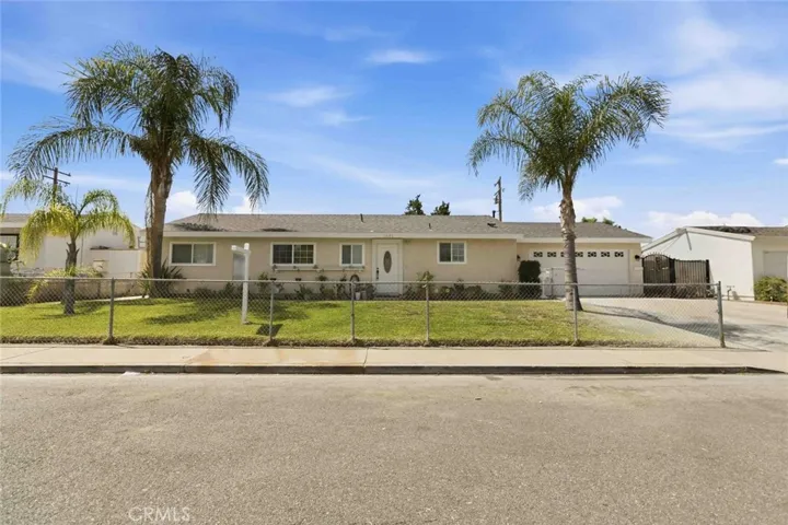 1582 Dakin, Simi Valley, California 93065