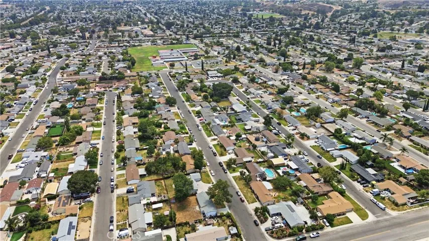 1582 Dakin, Simi Valley, California 93065