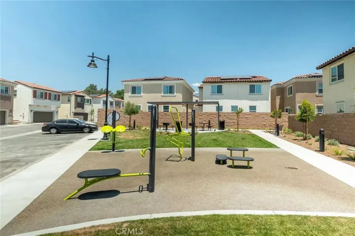 401 Verna St, Upland, California 91786