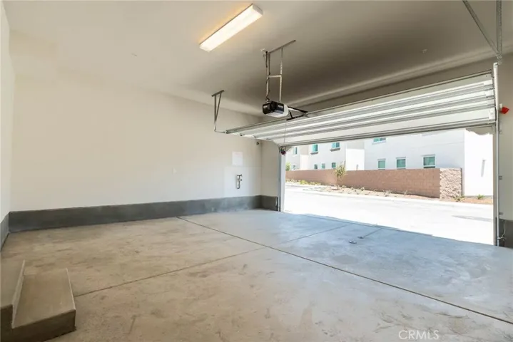 401 Verna St, Upland, California 91786