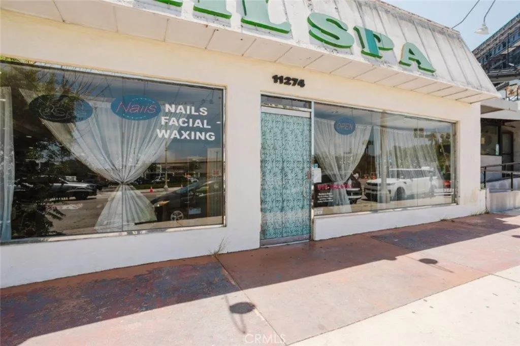 11274 Ventura Boulevard, Studio City, California 91604 — photo 4