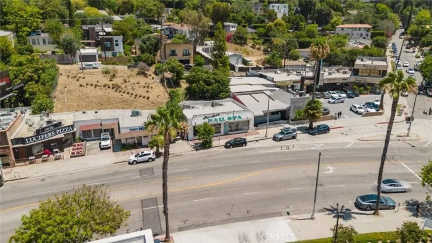 11274 Ventura Boulevard, Studio City, California 91604