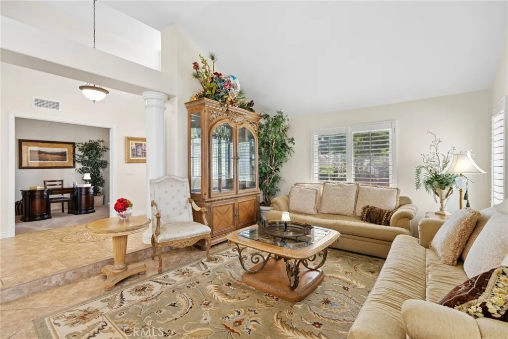 2017 Windemere Way, Upland, California 91784 — photo 4