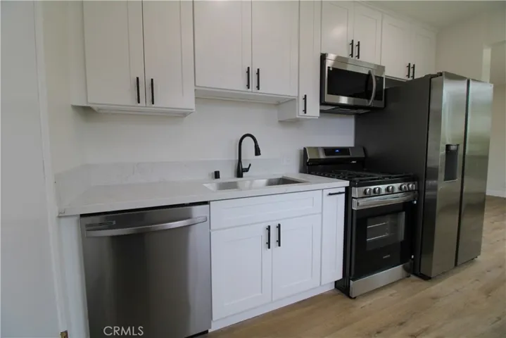 Unit 1 Kitchen