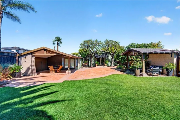 1133 Erin Way, Campbell, California 95008