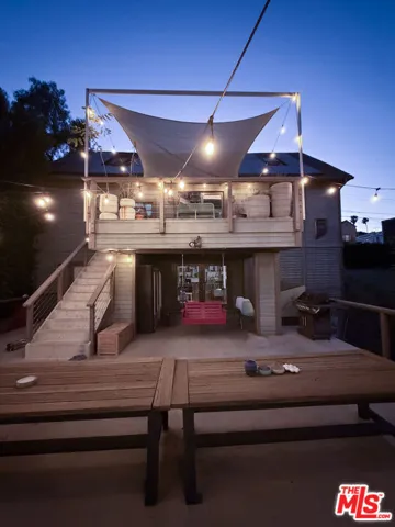 814 E Edgeware Road, Los Angeles, California 90026