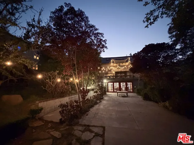814 E Edgeware Road, Los Angeles, California 90026