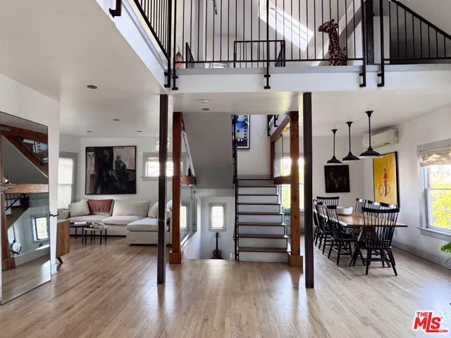 814 E Edgeware Road, Los Angeles, California 90026