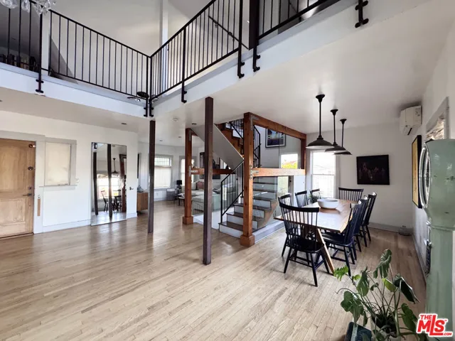 814 E Edgeware Road, Los Angeles, California 90026