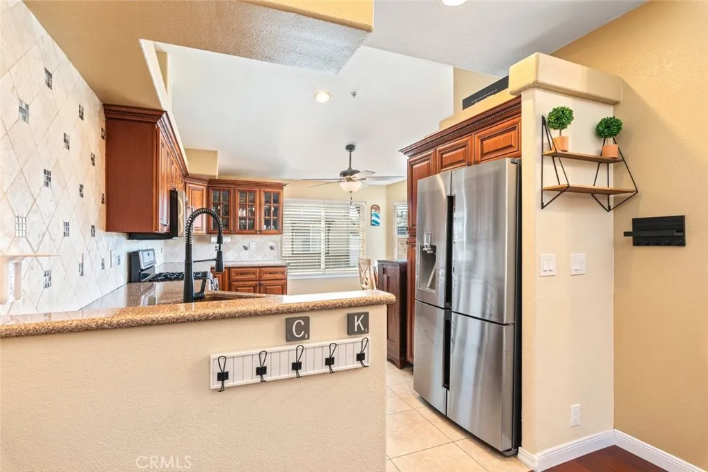 331 Brotherton, Escondido, California 92025 — photo 4