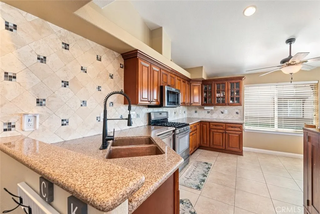 331 Brotherton, Escondido, California 92025 — photo 5